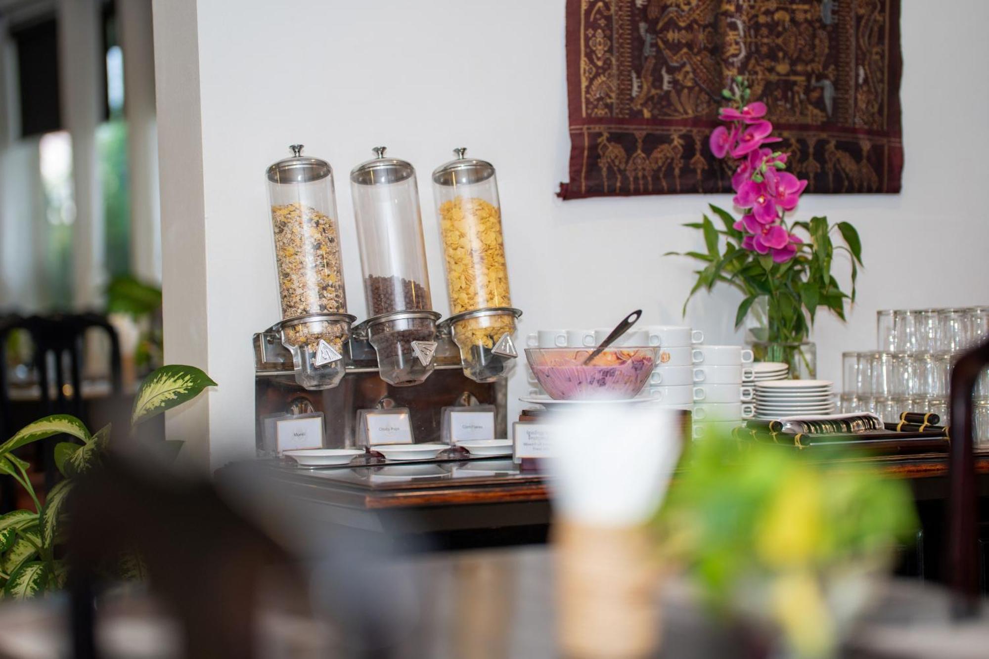 Khemara Angkor Hotel&Spa Siem Reap Bagian luar foto