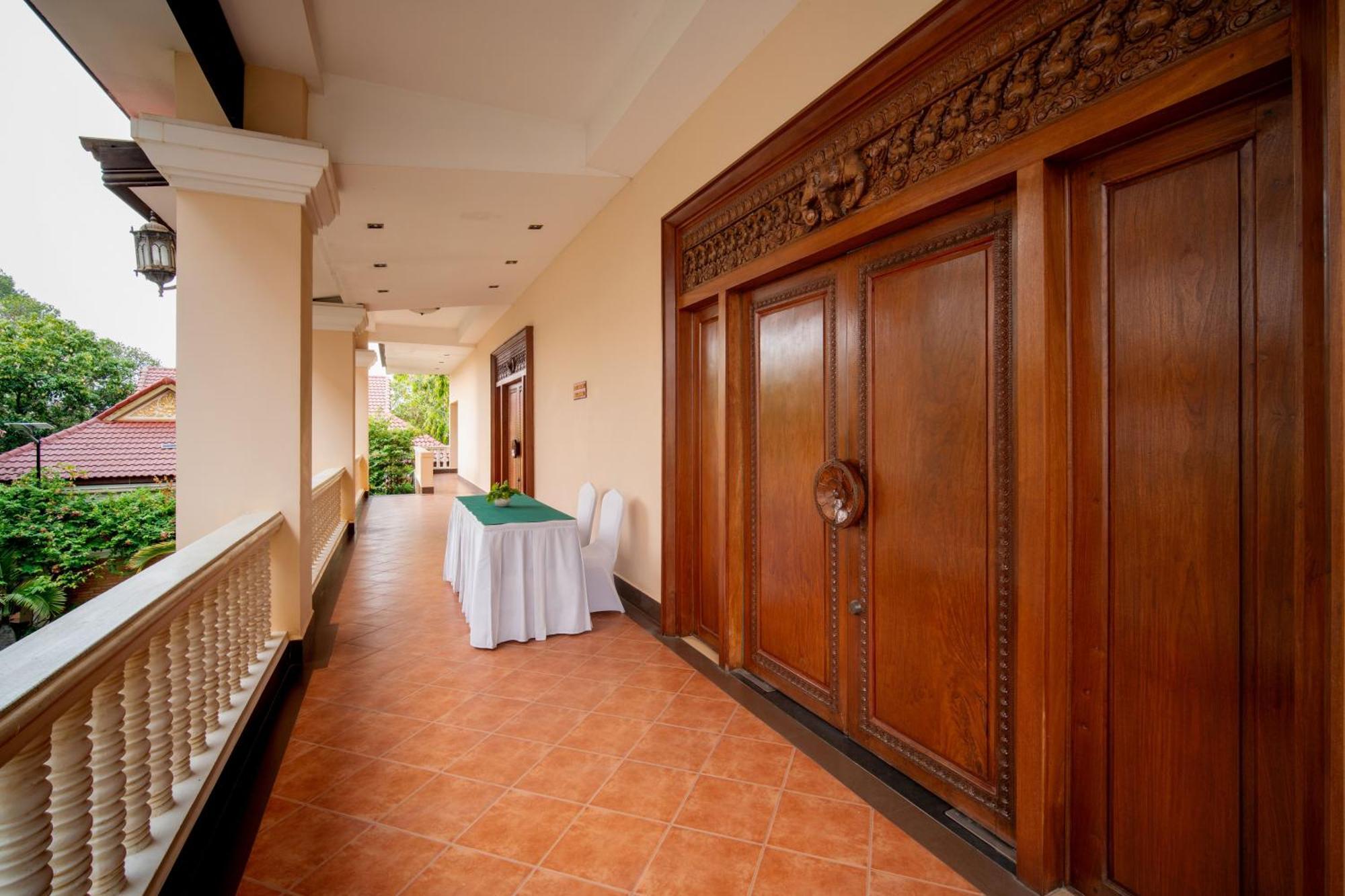 Khemara Angkor Hotel&Spa Siem Reap Bagian luar foto