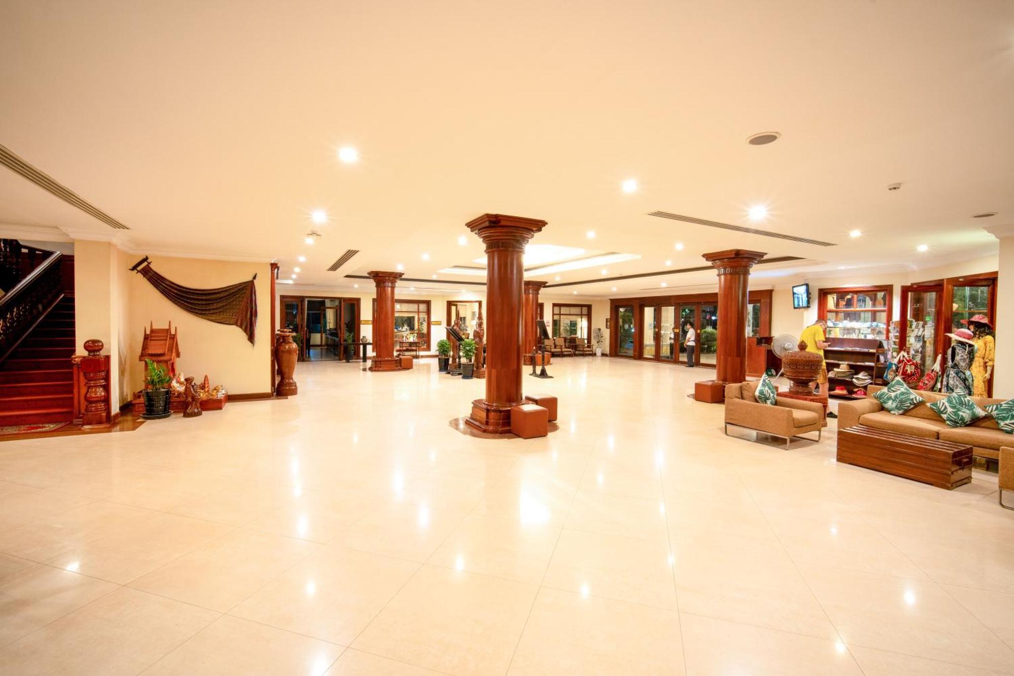 Khemara Angkor Hotel&Spa Siem Reap Bagian luar foto