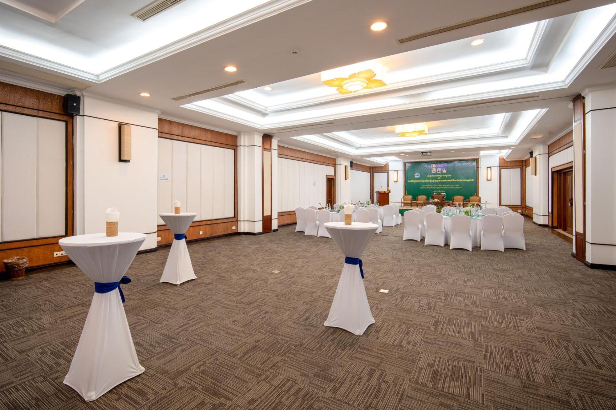 Khemara Angkor Hotel&Spa Siem Reap Bagian luar foto