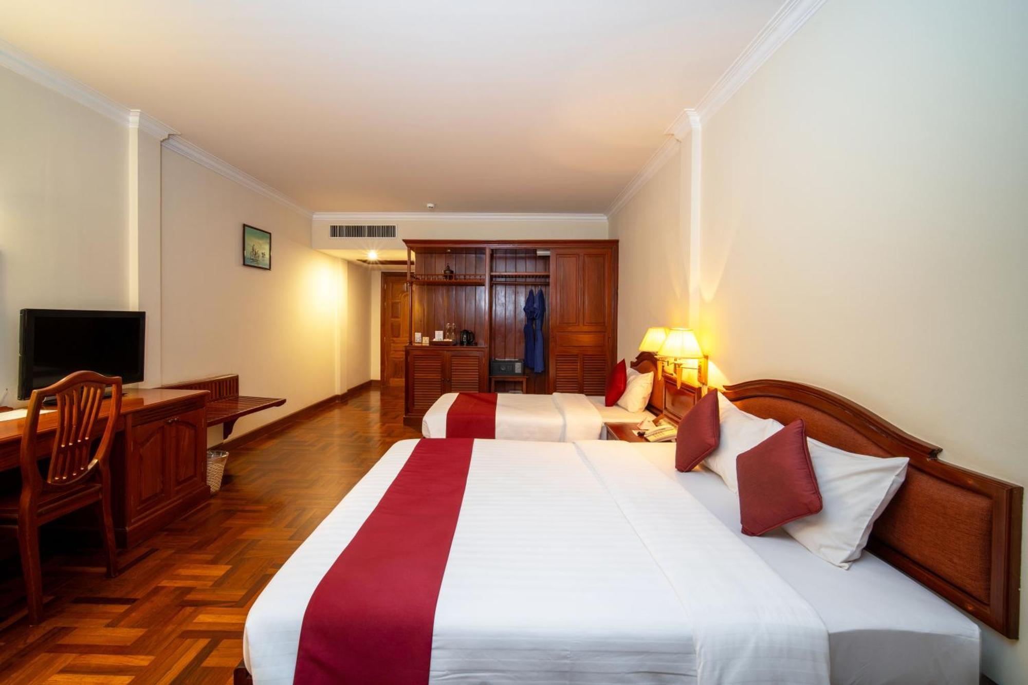 Khemara Angkor Hotel&Spa Siem Reap Bagian luar foto