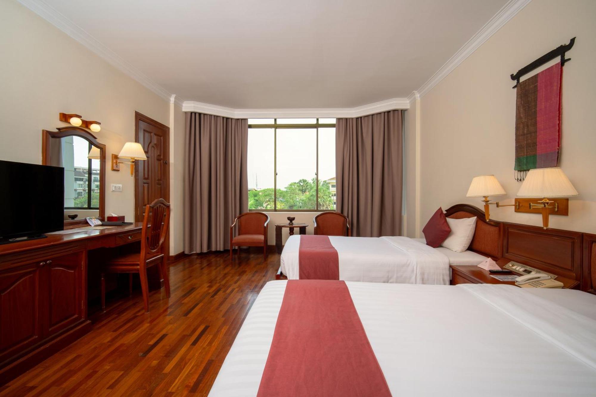 Khemara Angkor Hotel&Spa Siem Reap Bagian luar foto