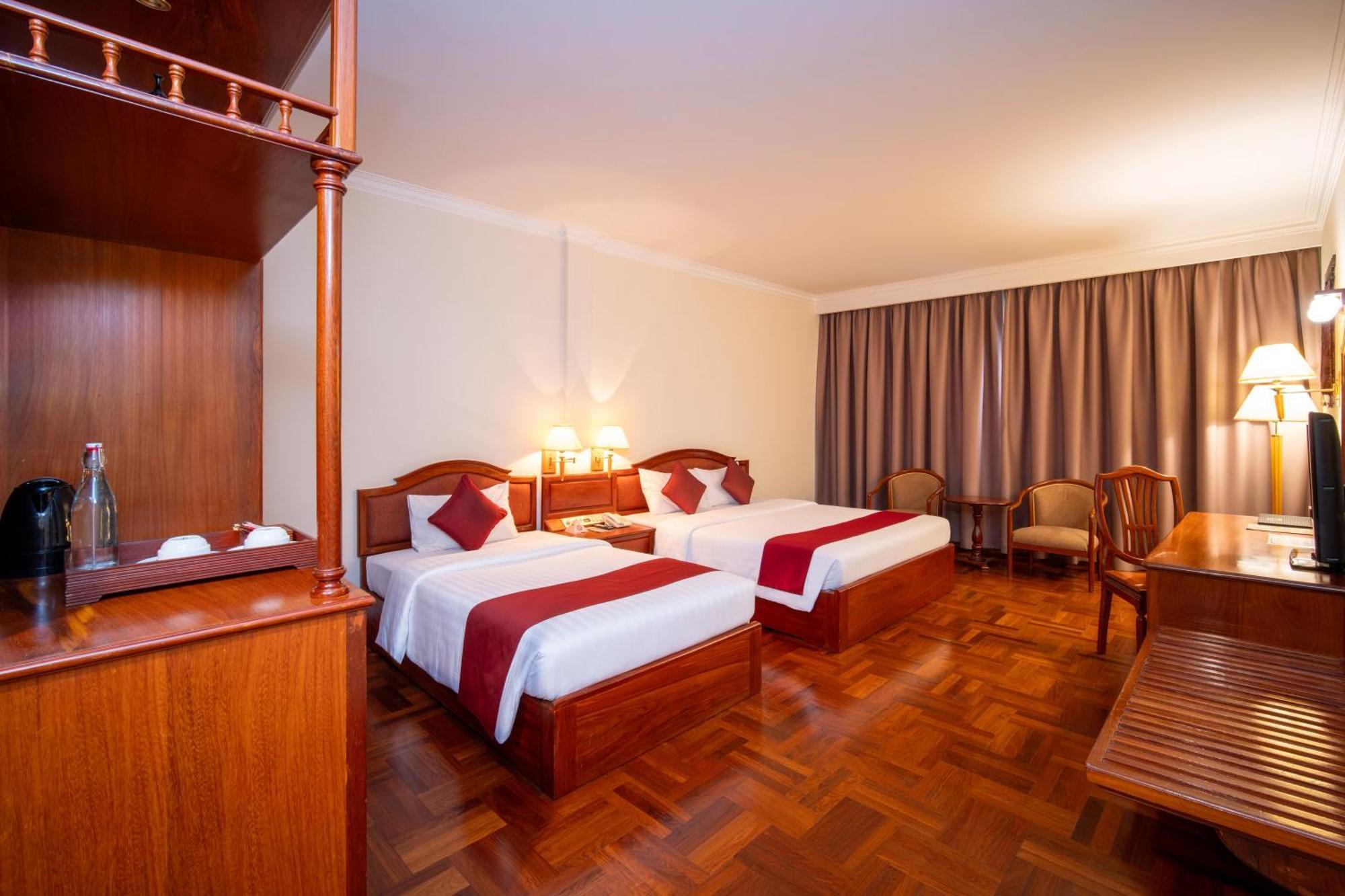 Khemara Angkor Hotel&Spa Siem Reap Bagian luar foto